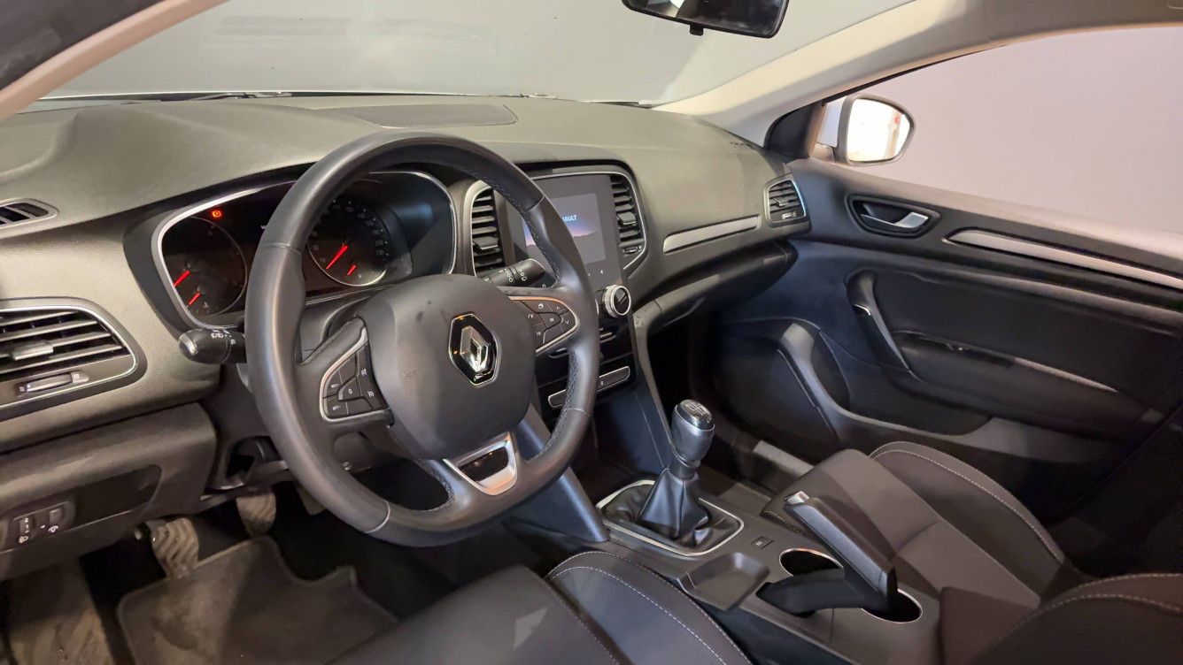 Acheter Renault Megane 4 Mégane IV Estate Blue dCi 115 - 21B Business 5p occasion dans les concessions du Groupe Faurie