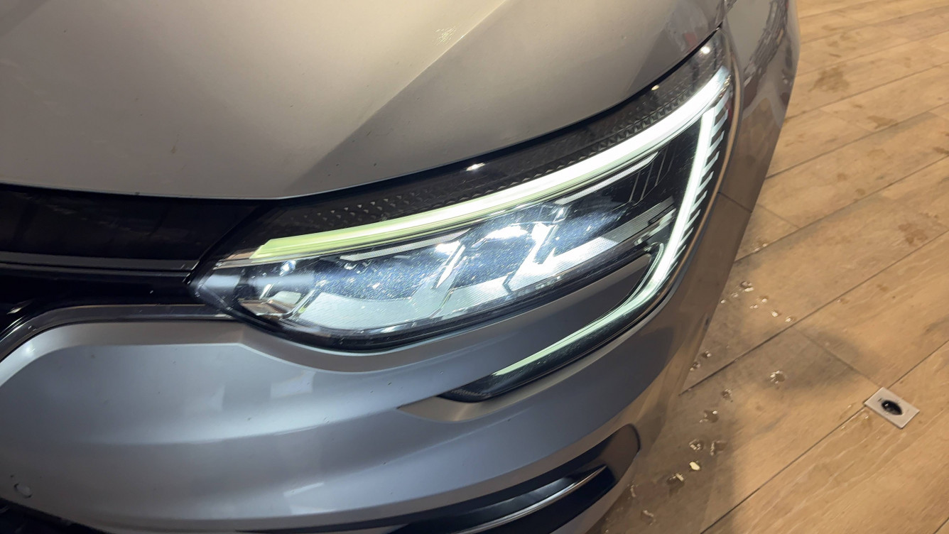 Acheter Renault Megane 4 Mégane IV Estate Blue dCi 115 - 21B Business 5p occasion dans les concessions du Groupe Faurie