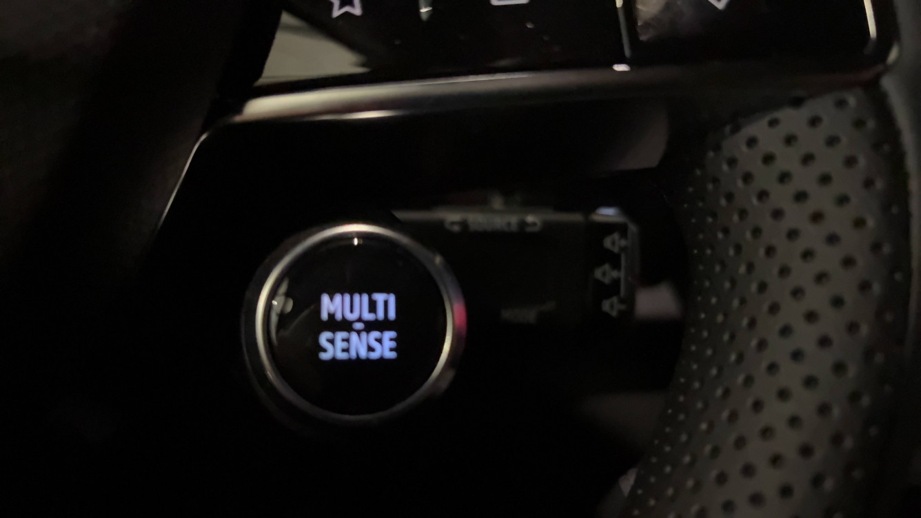 Acheter Renault Austral Austral E-Tech full hybrid 200 GSR2 Iconic 5p neuf dans les concessions du Groupe Faurie