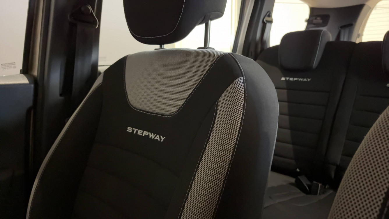 Acheter Dacia Lodgy Lodgy TCe 130 FAP 7 places Stepway 5p occasion dans les concessions du Groupe Faurie