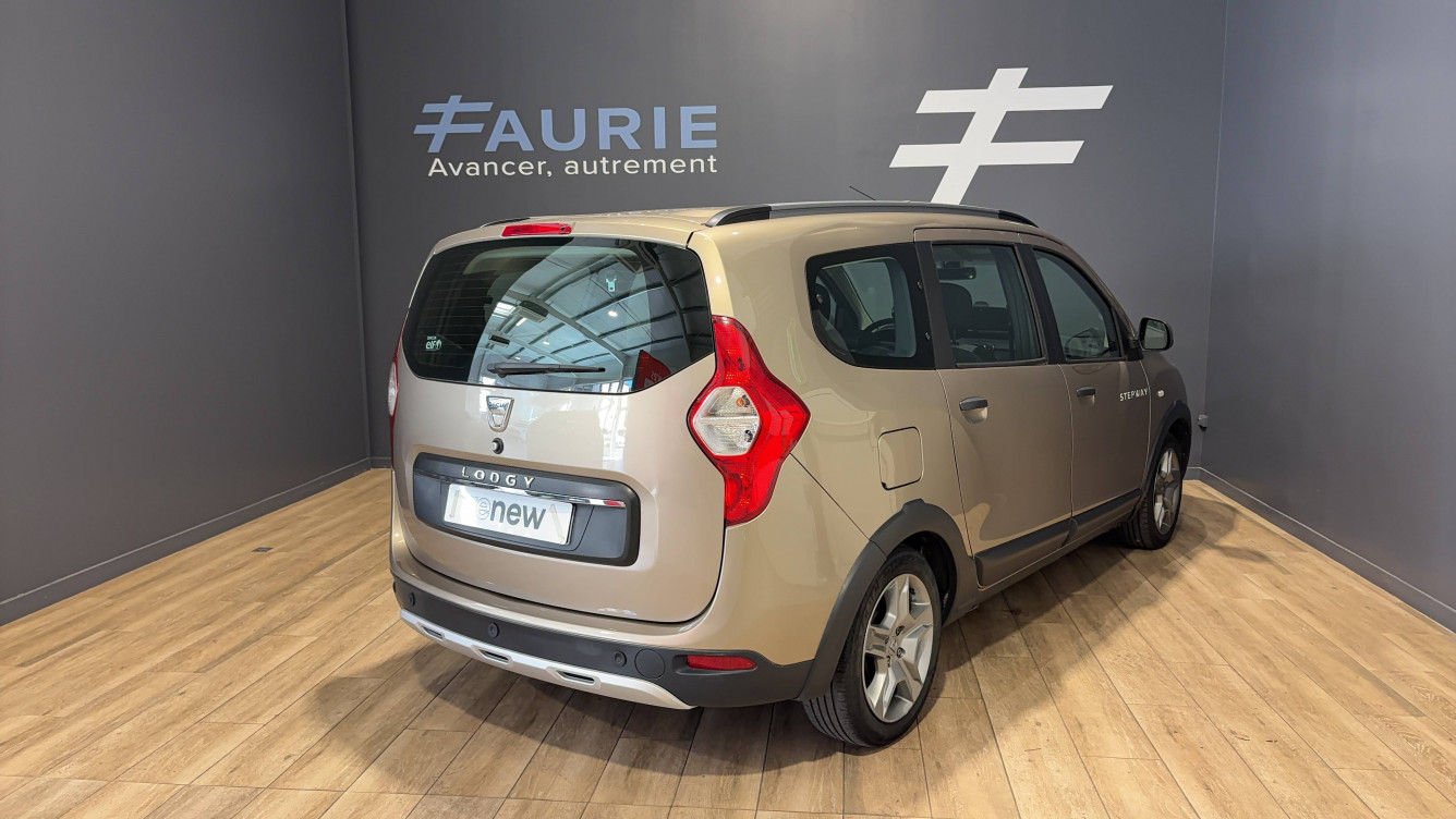 Acheter Dacia Lodgy Lodgy TCe 130 FAP 7 places Stepway 5p occasion dans les concessions du Groupe Faurie