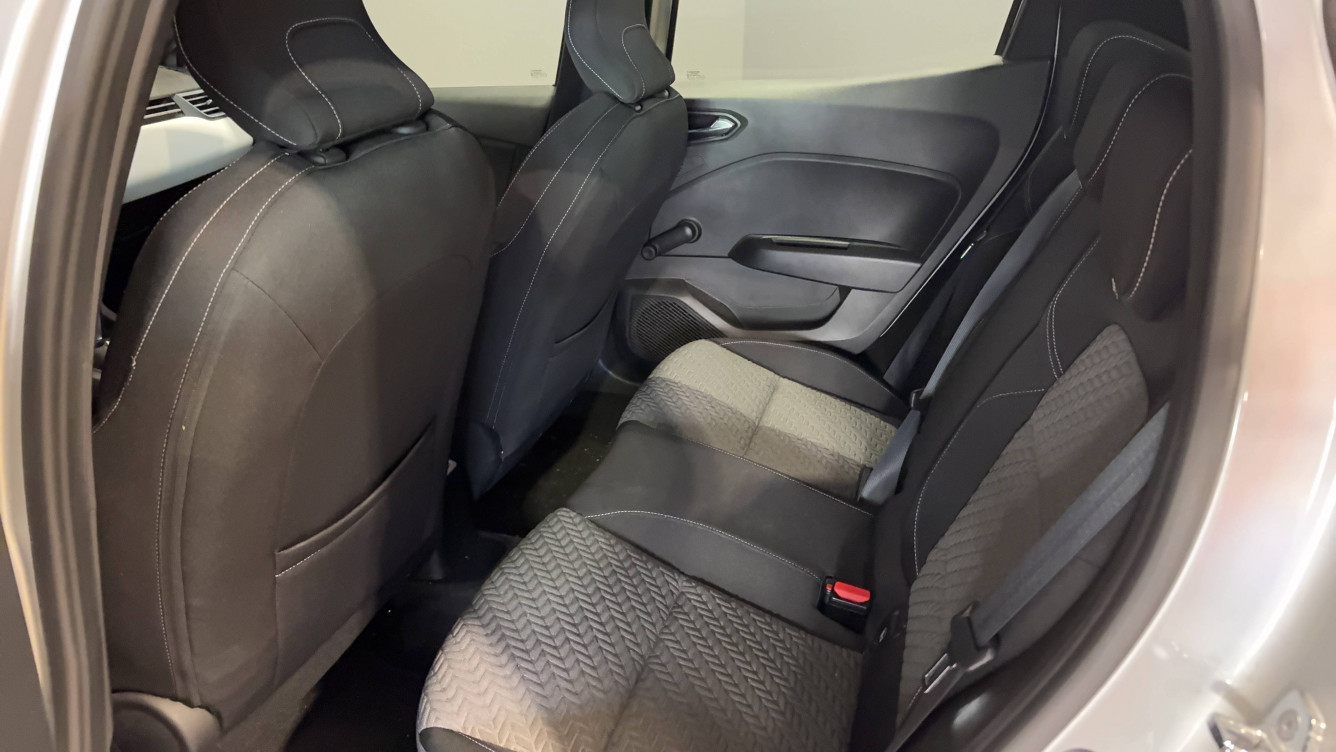 Acheter Renault Clio 5 Clio E-Tech 140 Limited 5p occasion dans les concessions du Groupe Faurie