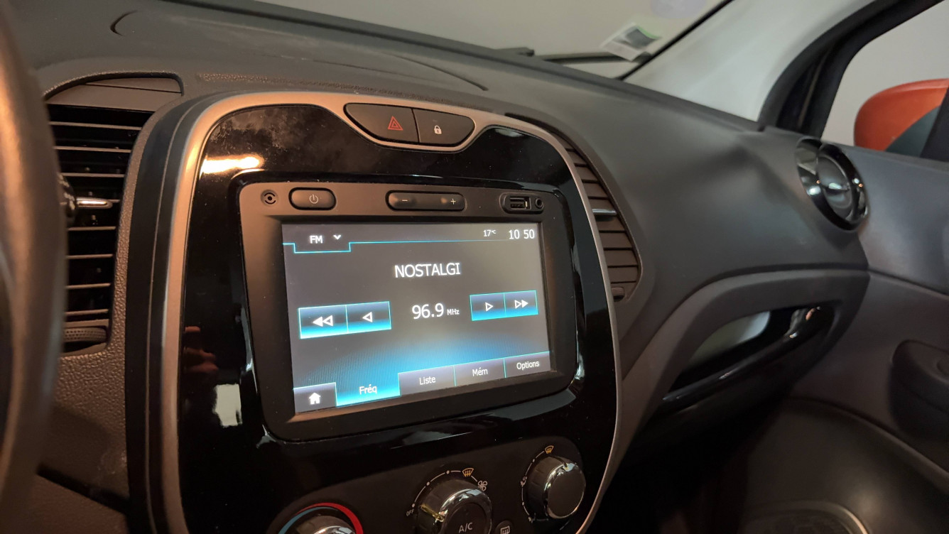 Acheter Renault Captur Captur TCe 120 Energy Zen EDC 5p occasion dans les concessions du Groupe Faurie