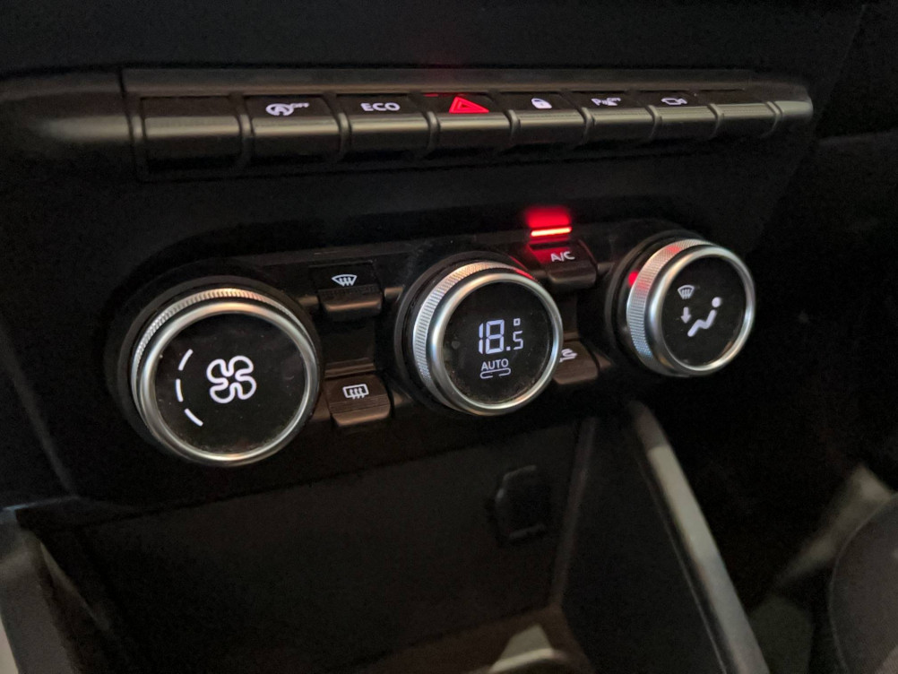 Acheter Dacia Duster Duster ECO-G 100 4x2 15 ans 5p occasion dans les concessions du Groupe Faurie