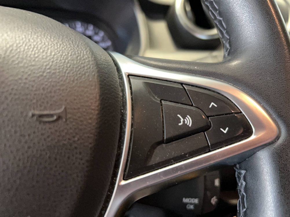 Acheter Dacia Duster Duster ECO-G 100 4x2 15 ans 5p occasion dans les concessions du Groupe Faurie