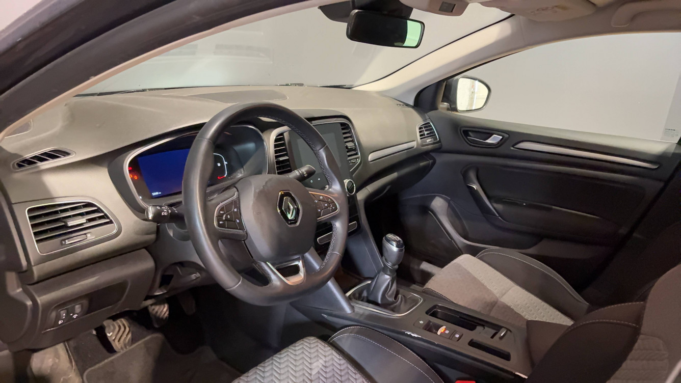 Acheter Renault Megane 4 Mégane IV Berline Blue dCi 115 Limited 5p occasion dans les concessions du Groupe Faurie