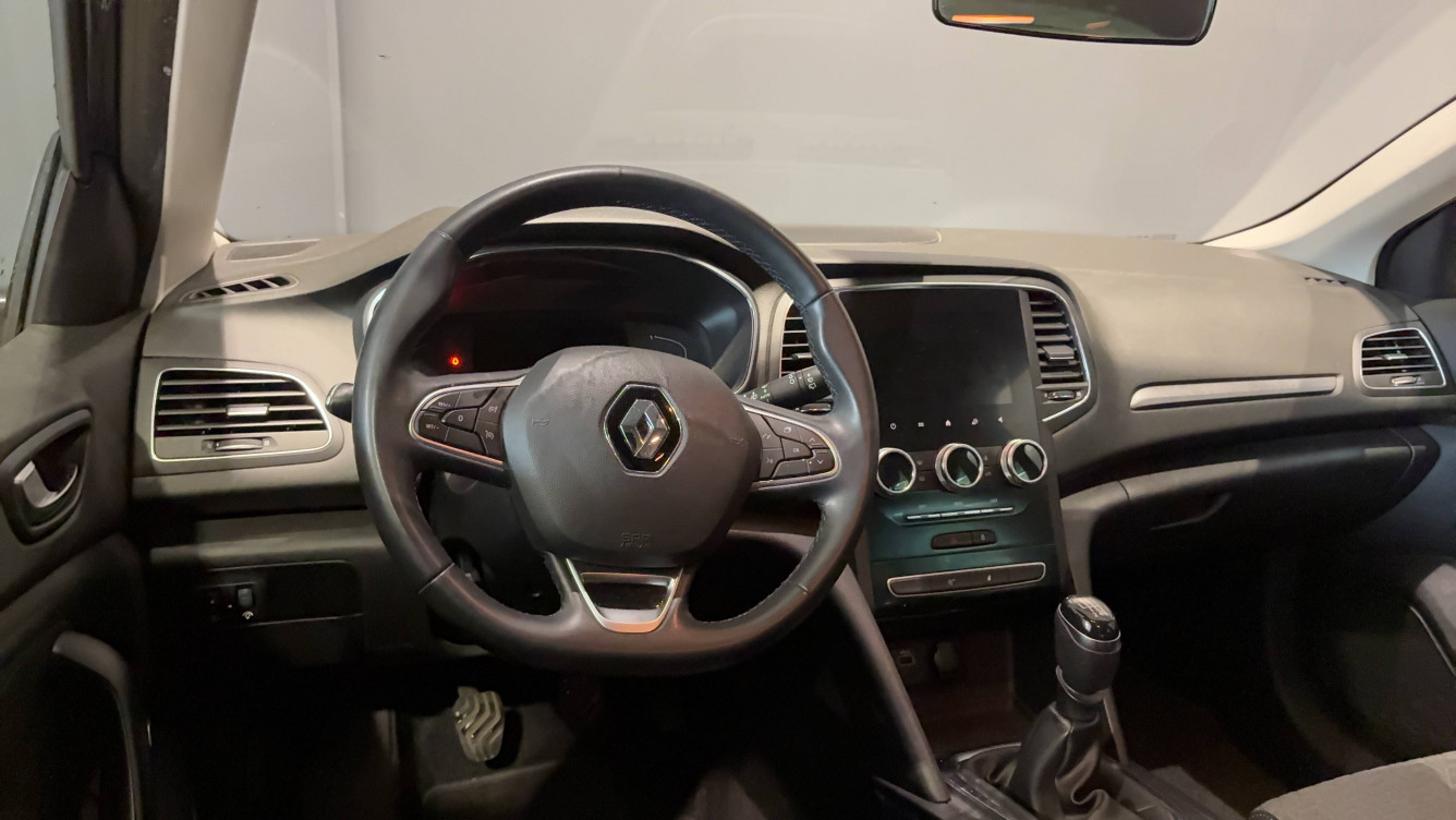 Acheter Renault Megane 4 Mégane IV Berline Blue dCi 115 Limited 5p occasion dans les concessions du Groupe Faurie