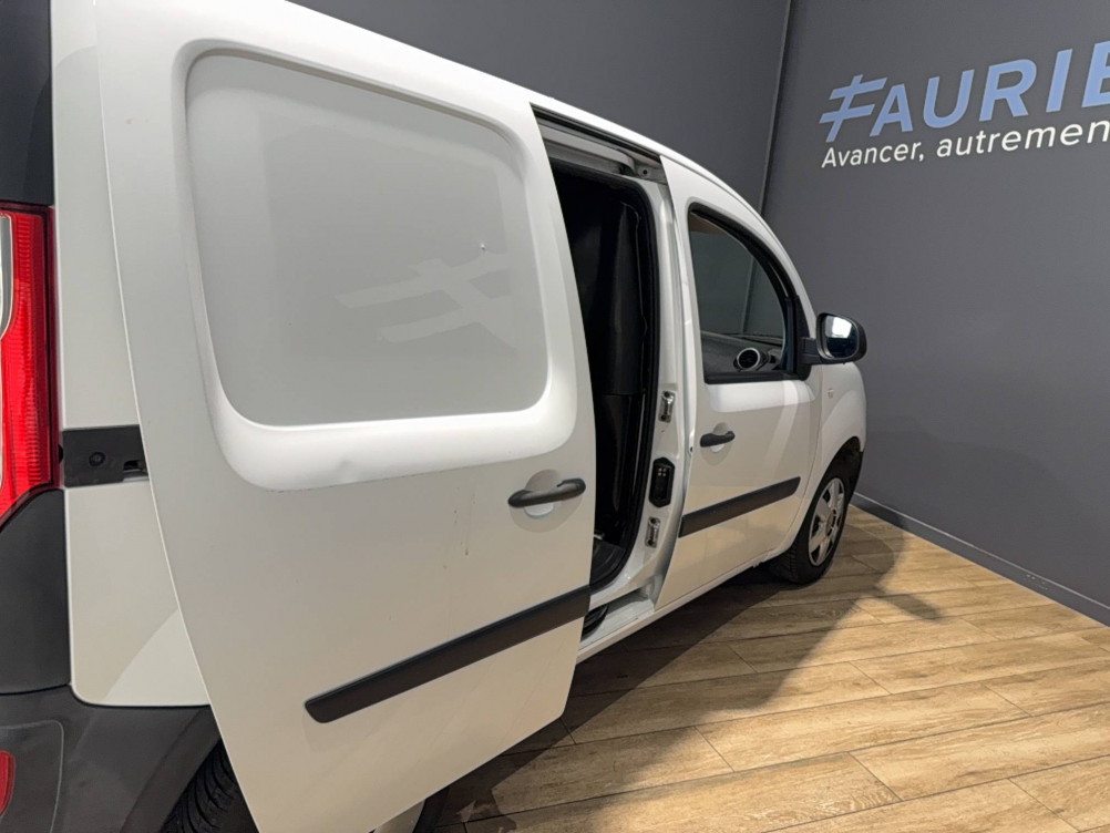 Acheter Renault Kangoo Express 2 KANGOO EXPRESS 1.5 DCI 90 ENERGY E6 GRAND CONFORT 4p occasion dans les concessions du Groupe Faurie