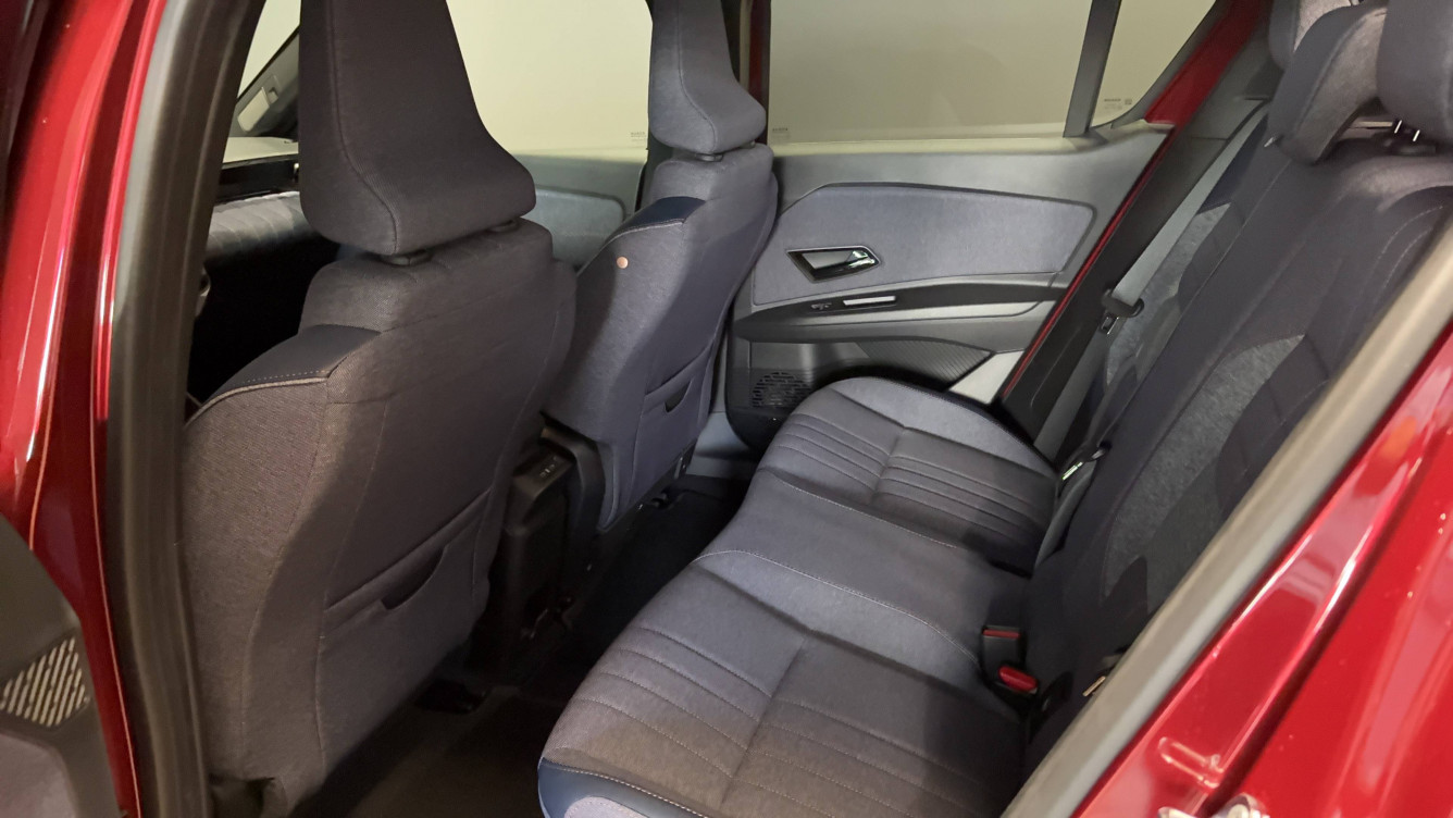 Acheter Renault Renault 4 Renault 4 E-Tech Electrique 150 ch autonomie confort Techno 5p neuf dans les concessions du Groupe Faurie