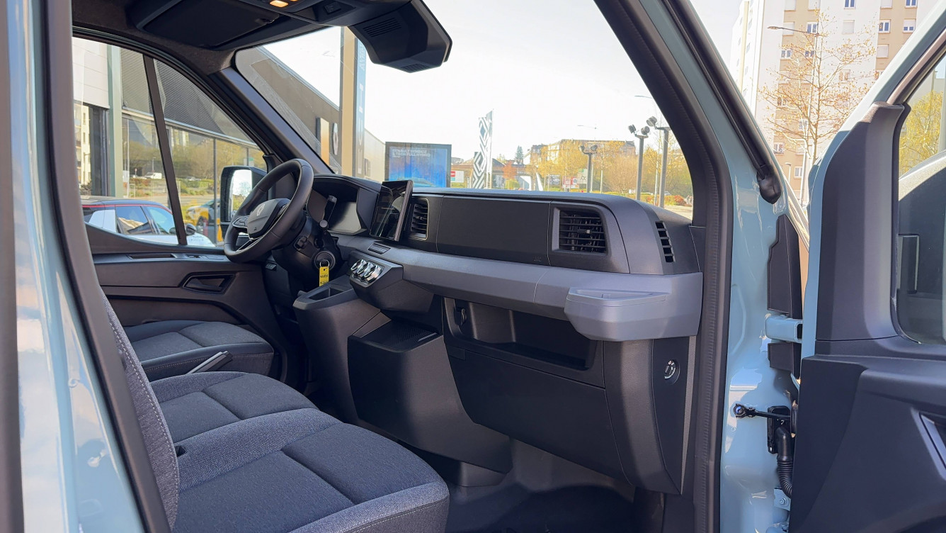 Acheter Renault Master Électrique MASTER ELECTRIQUE FGN L2H2 3T5 GRANDE AUTONOMIE ADVANCE 4p neuf dans les concessions du Groupe Faurie