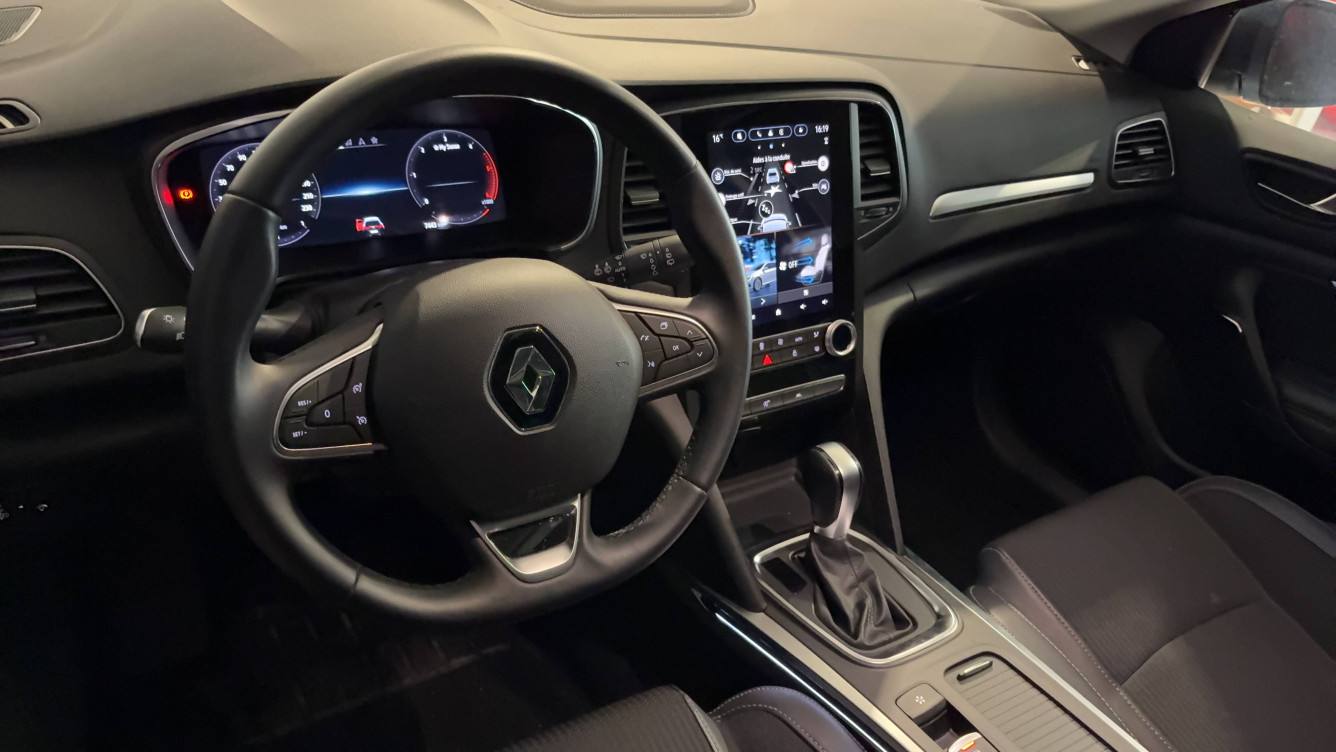 Acheter Renault Megane 4 Megane IV Berline Blue dCi 115 EDC Techno 5p occasion dans les concessions du Groupe Faurie