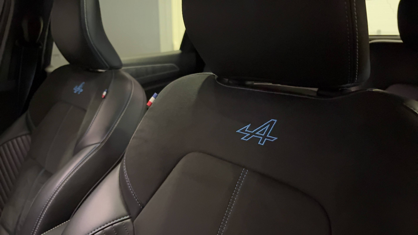 Acheter Renault Arkana Arkana E-Tech 145 - 23 esprit Alpine 5p occasion dans les concessions du Groupe Faurie