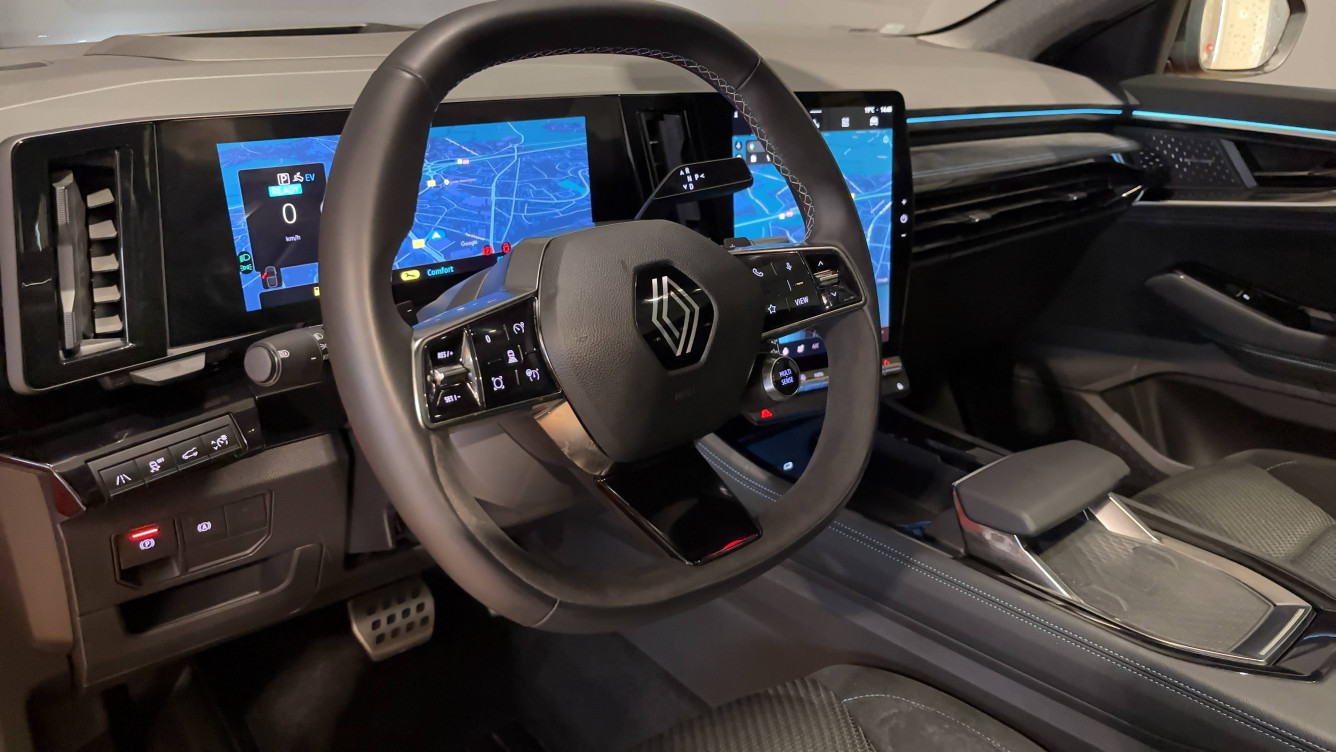 Acheter Renault Austral Austral E-Tech hybrid 200 Iconic esprit Alpine 5p occasion dans les concessions du Groupe Faurie