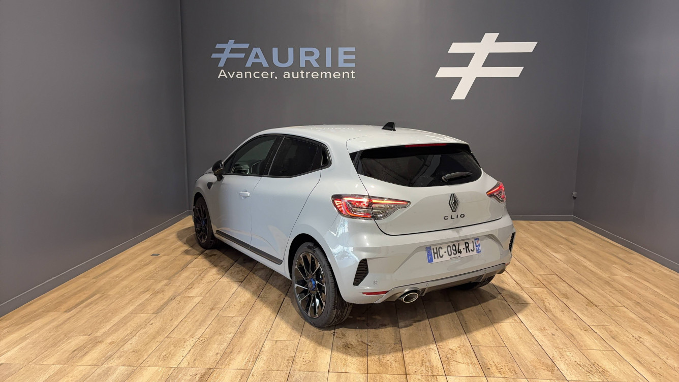 Acheter Renault Clio 5 Clio TCe 90 GSR2 Esprit Alpine 5p neuf dans les concessions du Groupe Faurie