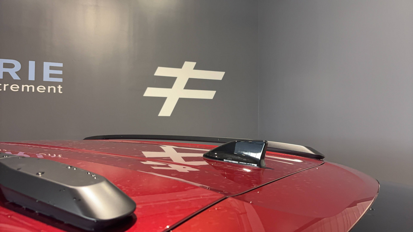 Acheter Renault Renault 4 Renault 4 E-Tech Electrique 150 ch autonomie confort Techno 5p neuf dans les concessions du Groupe Faurie