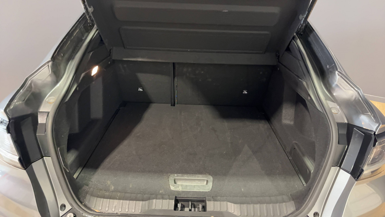 Acheter Renault Arkana Arkana E-Tech 145 - 23 esprit Alpine 5p occasion dans les concessions du Groupe Faurie