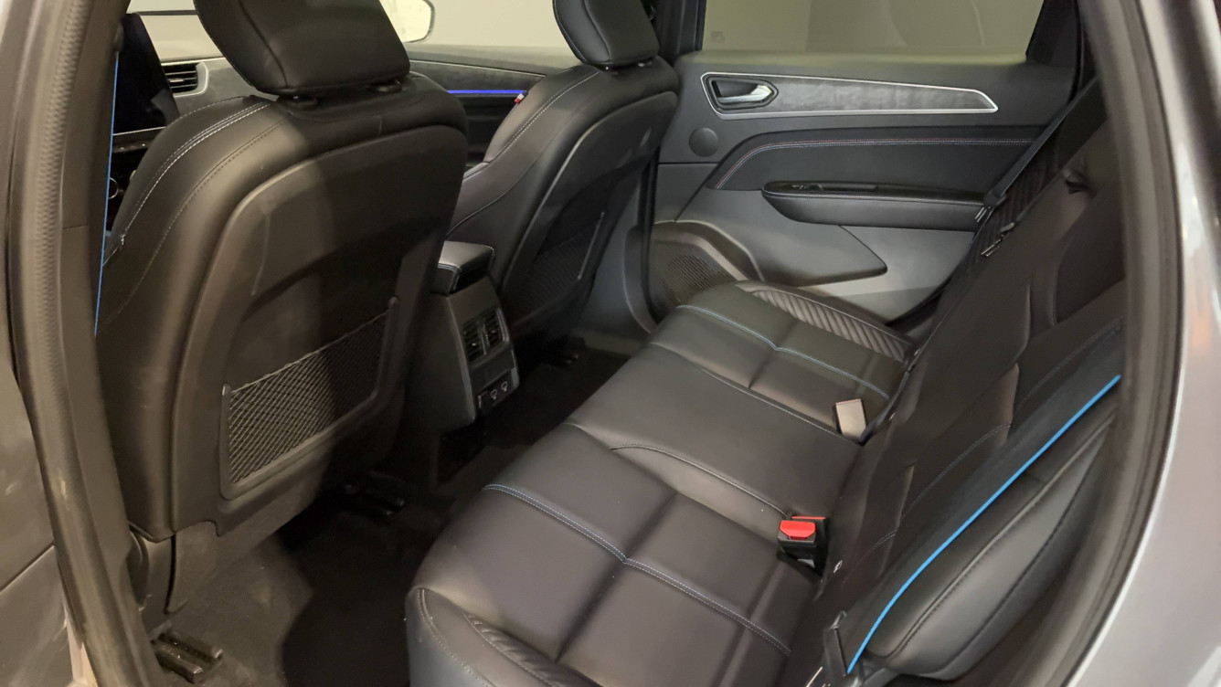 Acheter Renault Arkana Arkana E-Tech 145 - 23 esprit Alpine 5p occasion dans les concessions du Groupe Faurie