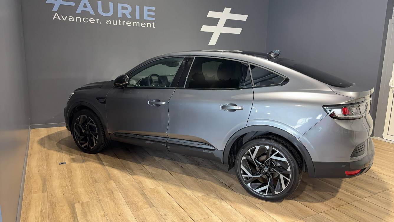 Acheter Renault Arkana Arkana E-Tech 145 - 23 esprit Alpine 5p occasion dans les concessions du Groupe Faurie