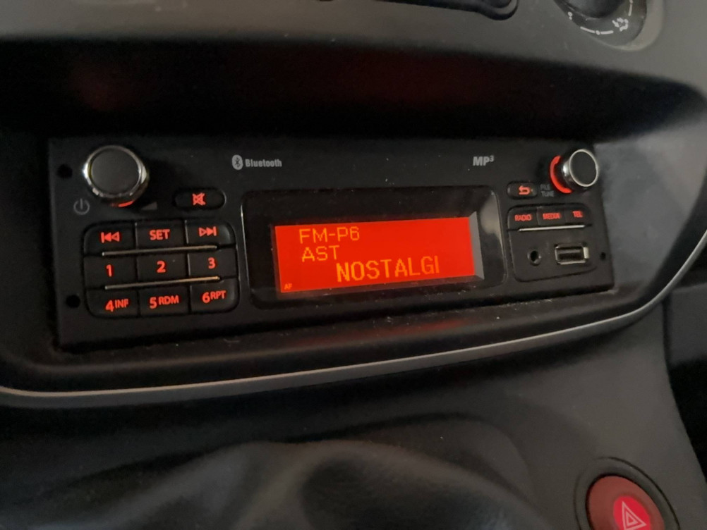 Acheter Renault Kangoo Express 2 KANGOO EXPRESS 1.5 DCI 90 ENERGY E6 GRAND CONFORT 4p occasion dans les concessions du Groupe Faurie