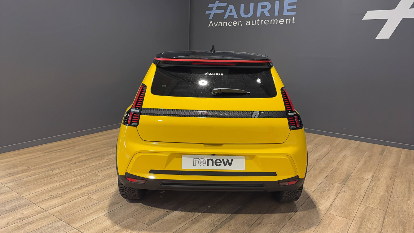 Acheter Renault Renault 5 Renault 5 E-Tech Electrique 150 ch autonomie confort Techno 5p neuf dans les concessions du Groupe Faurie