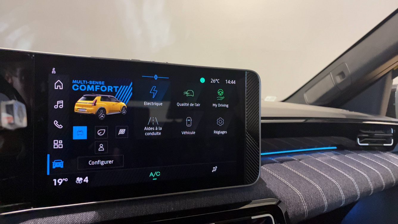 Acheter Renault Renault 5 Renault 5 E-Tech Electrique 150 ch autonomie confort Techno 5p neuf dans les concessions du Groupe Faurie