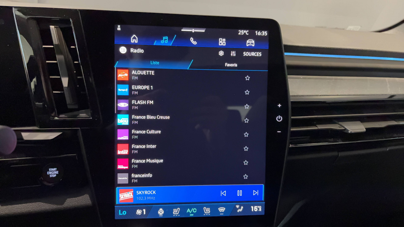 Acheter Renault Rafale Rafale hyper hybrid E-Tech 4x4 300 atelier Alpine 5p neuf dans les concessions du Groupe Faurie