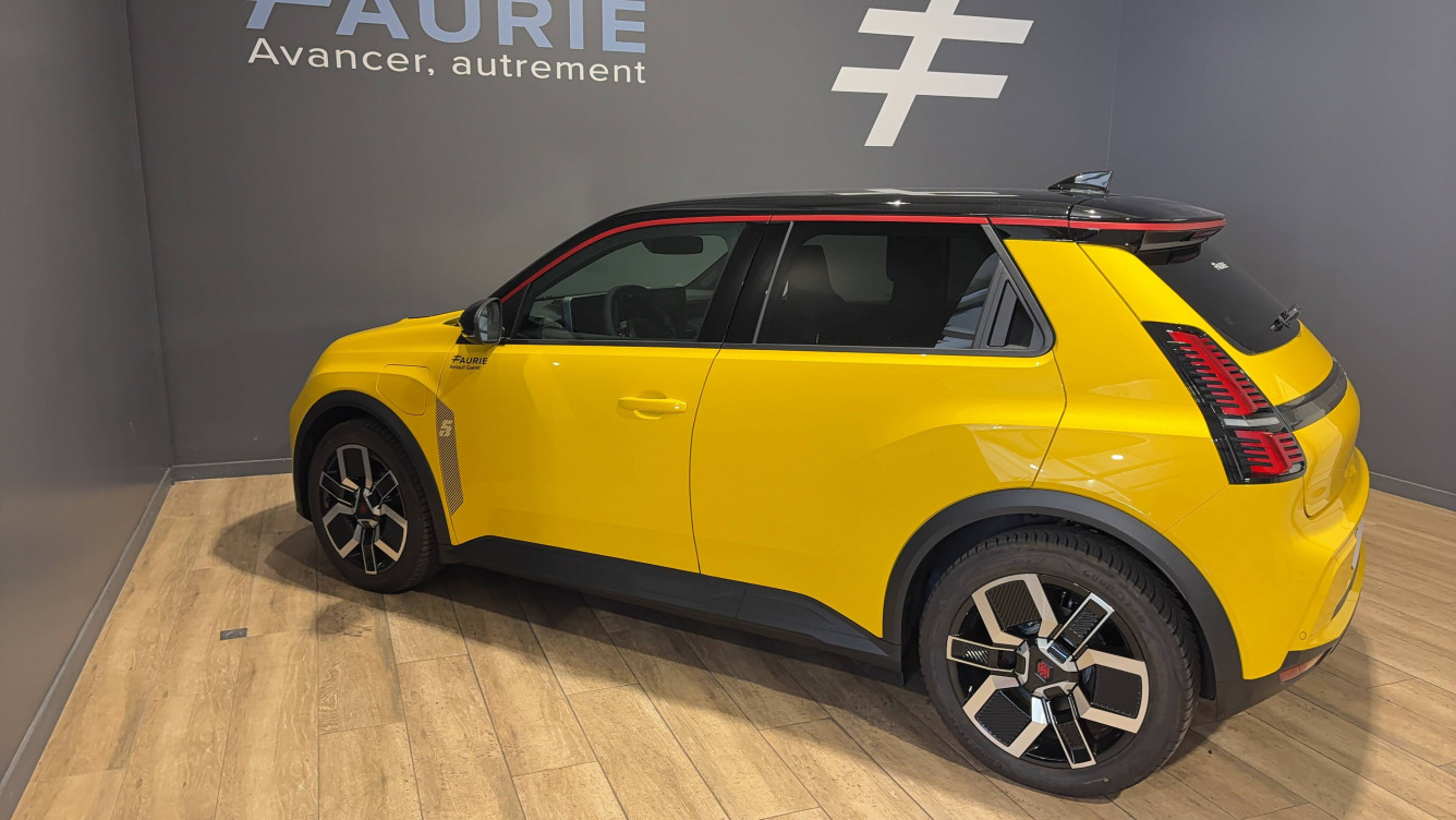 Acheter Renault Renault 5 Renault 5 E-Tech Electrique 150 ch autonomie confort Techno 5p neuf dans les concessions du Groupe Faurie
