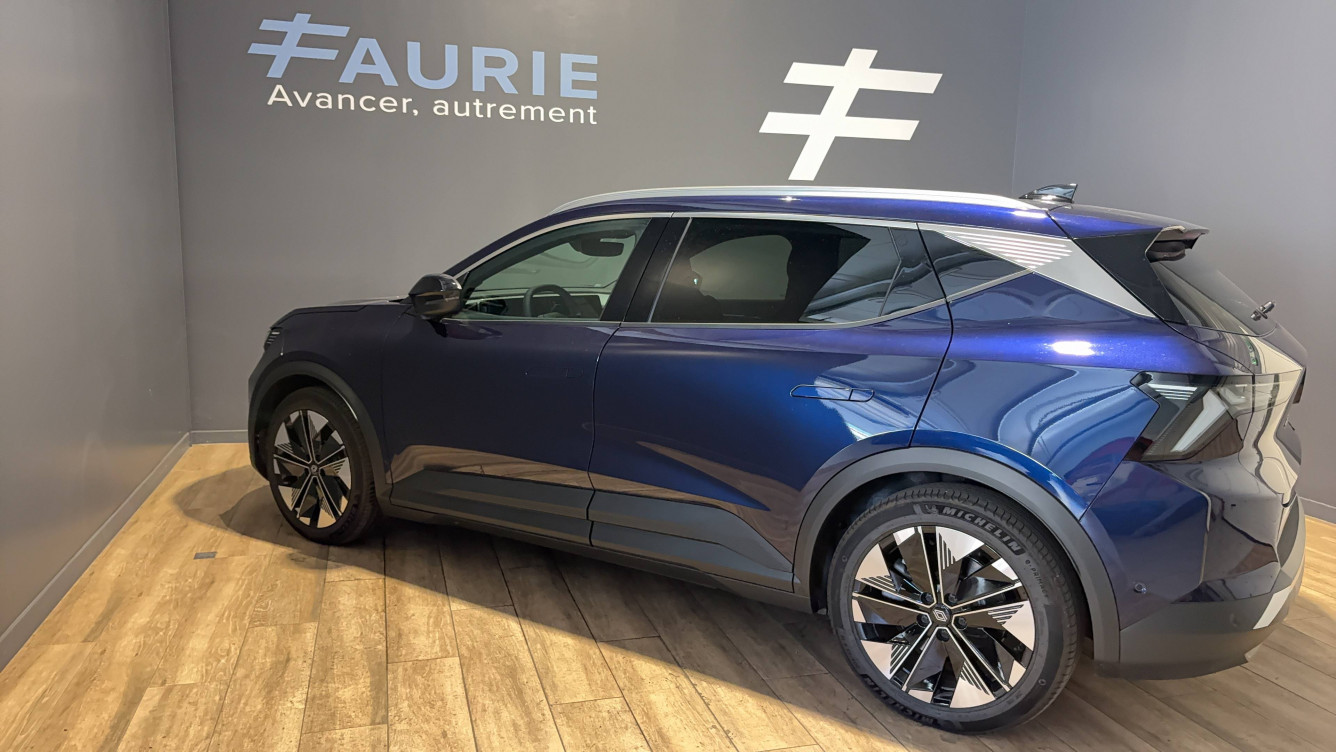 Acheter Renault Scenic 5 Scenic E-Tech electrique 220 ch grande autonomie Techno 5p neuf dans les concessions du Groupe Faurie