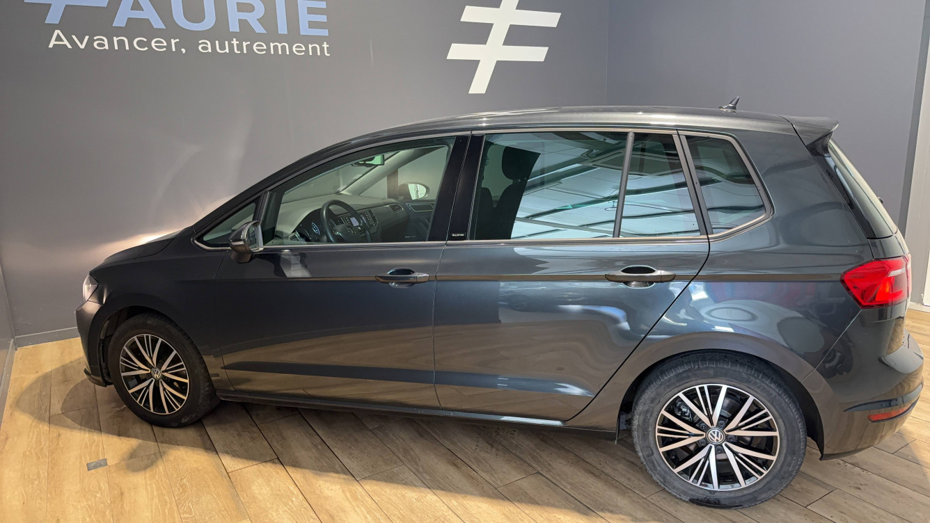 Acheter Volkswagen Golf SW Golf Sportsvan 1.4 TSI 125 BMT DSG7 Série Spéciale Allstar 5p occasion dans les concessions du Groupe Faurie