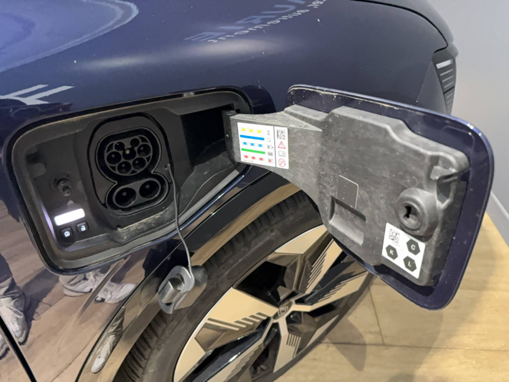 Acheter Renault Megane E-Tech Megane E-Tech EV60 220 ch optimum charge Techno 5p occasion dans les concessions du Groupe Faurie