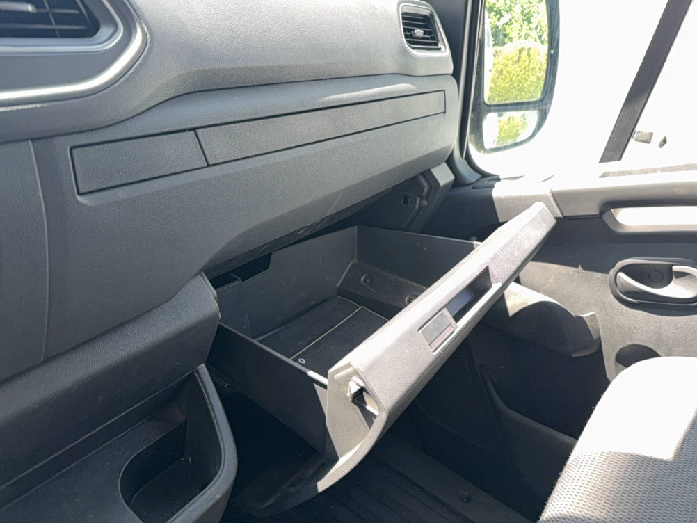 Acheter Renault Master 3 MASTER FGN TRAC F3300 L2H2 ENERGY DCI 150 GRAND CONFORT 4p occasion dans les concessions du Groupe Faurie