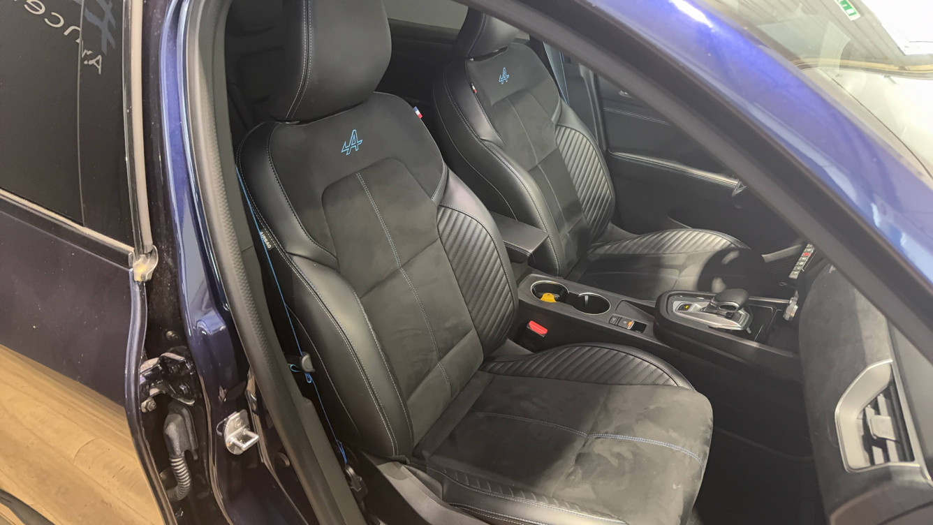 Acheter Renault Arkana Arkana E-Tech 145 - 23 esprit Alpine 5p occasion dans les concessions du Groupe Faurie