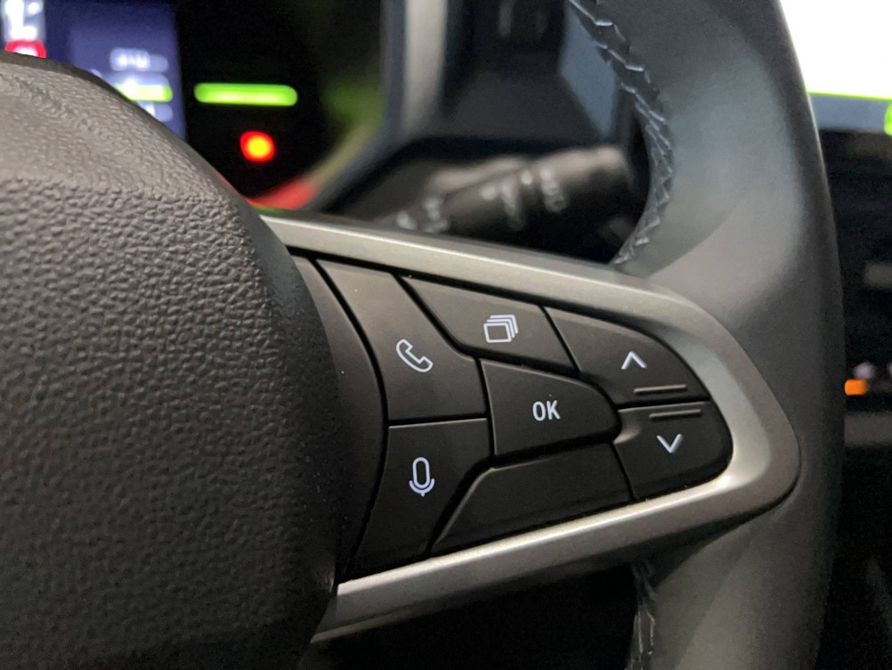 Acheter Dacia Duster Duster Hybrid 140 Journey 5p occasion dans les concessions du Groupe Faurie