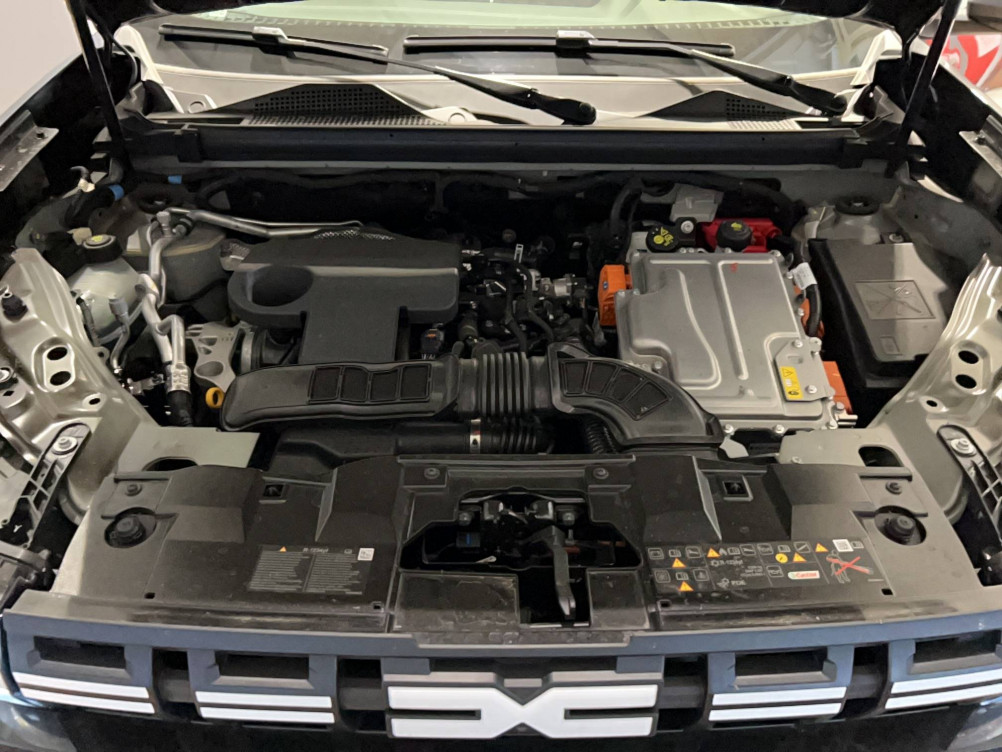 Acheter Dacia Duster Duster Hybrid 140 Journey 5p occasion dans les concessions du Groupe Faurie