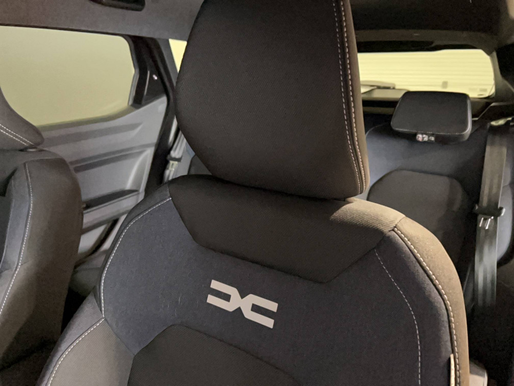Acheter Dacia Duster Duster Hybrid 140 Journey 5p occasion dans les concessions du Groupe Faurie