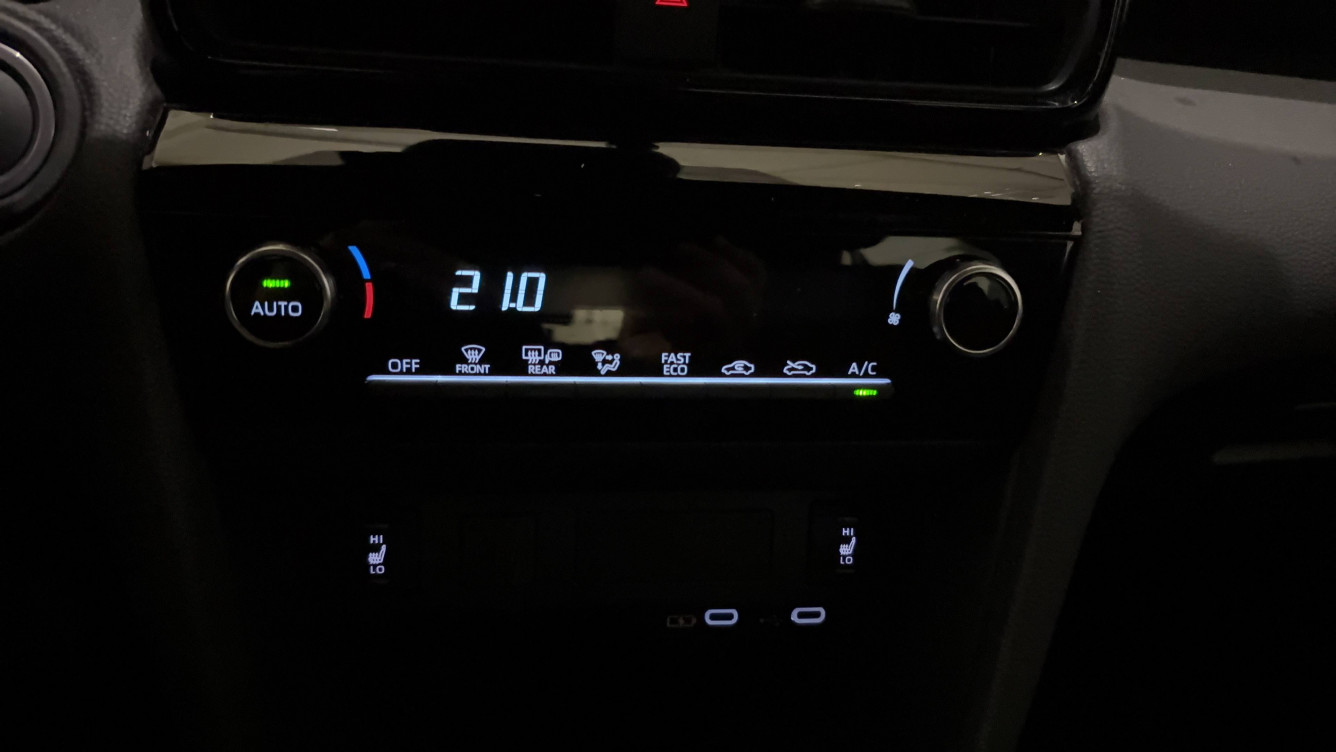 Acheter Toyota Yaris Cross Yaris Cross Hybride 116h 2WD Design 5p occasion dans les concessions du Groupe Faurie
