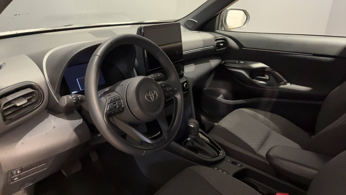 Acheter Toyota Yaris Cross Yaris Cross Hybride 116h 2WD Design 5p occasion dans les concessions du Groupe Faurie