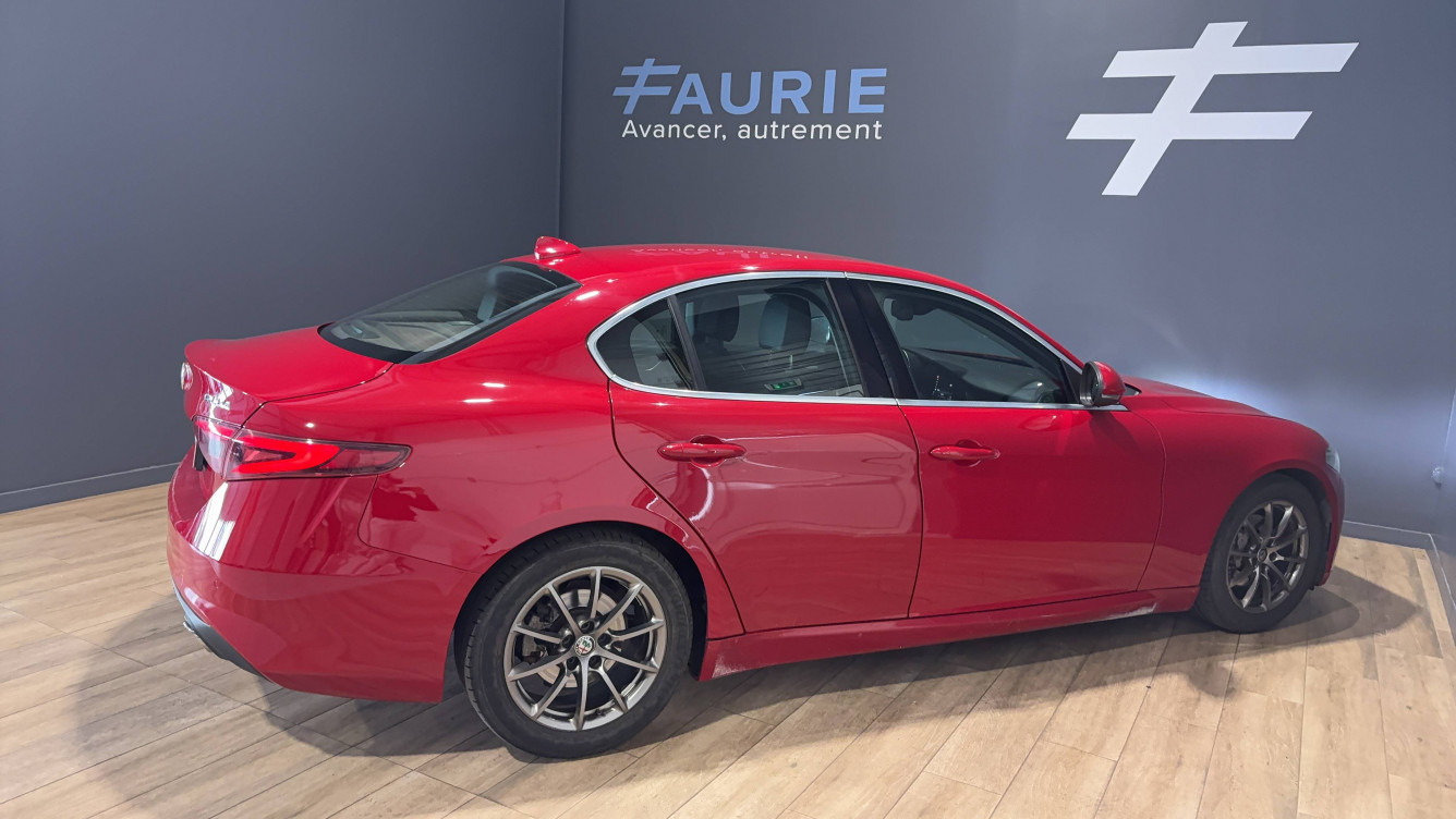 Acheter Alfa Romeo Giulia Giulia 2.2 180 ch AT8 Super 4p occasion dans les concessions du Groupe Faurie