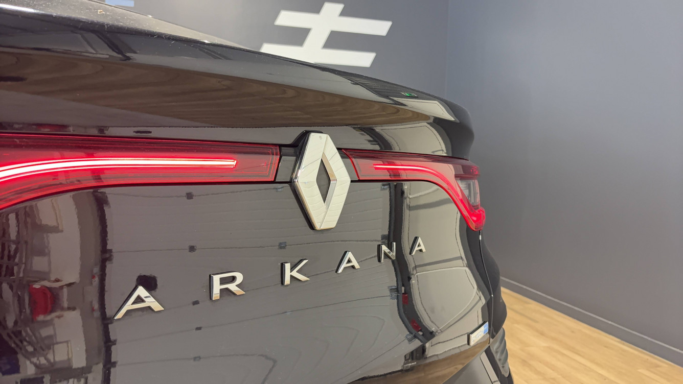 Acheter Renault Arkana Arkana E-Tech 145 R.S. Line 5p occasion dans les concessions du Groupe Faurie