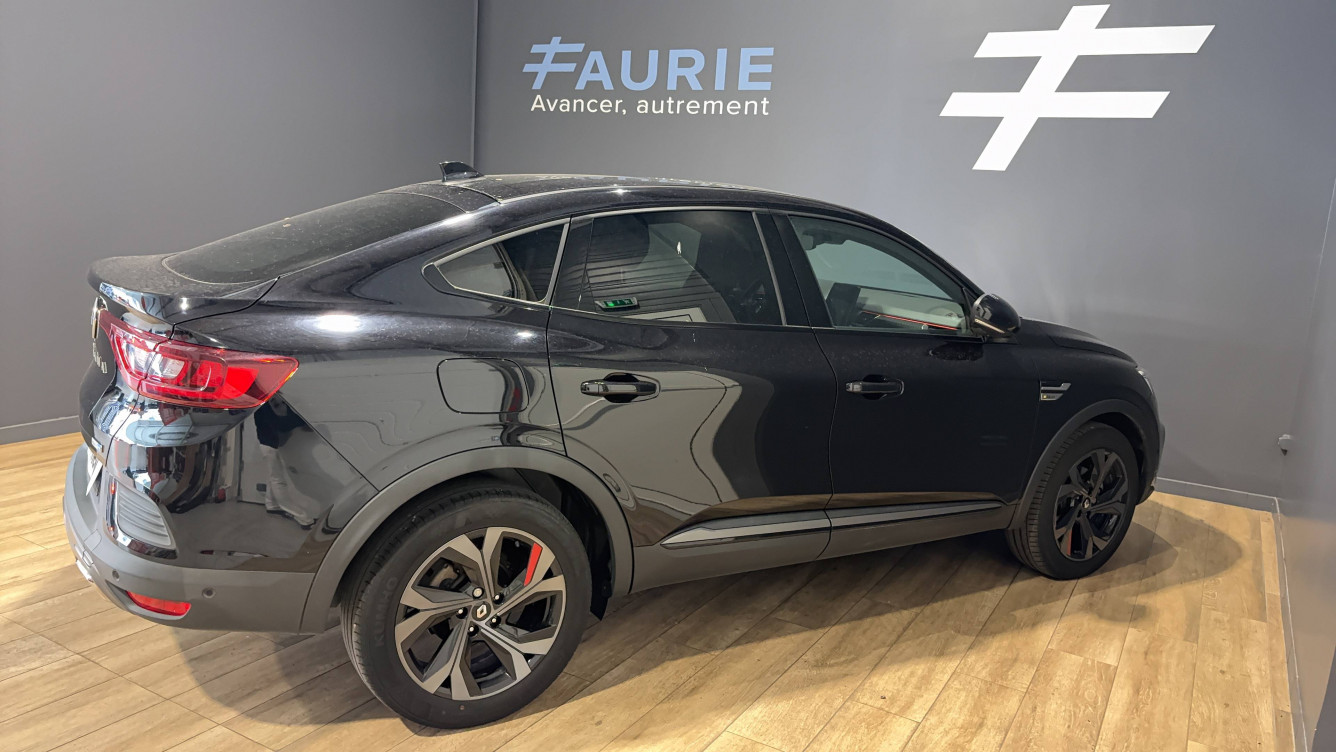 Acheter Renault Arkana Arkana E-Tech 145 R.S. Line 5p occasion dans les concessions du Groupe Faurie