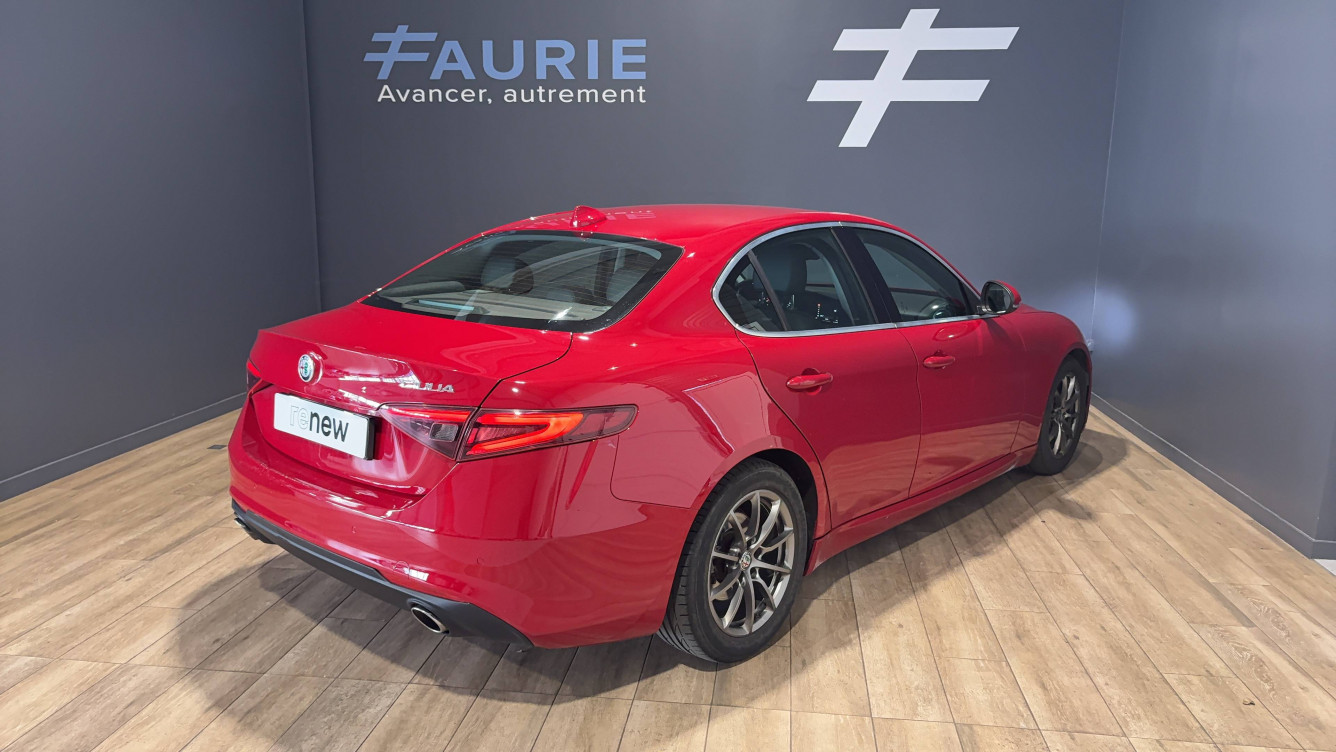 Acheter Alfa Romeo Giulia Giulia 2.2 180 ch AT8 Super 4p occasion dans les concessions du Groupe Faurie