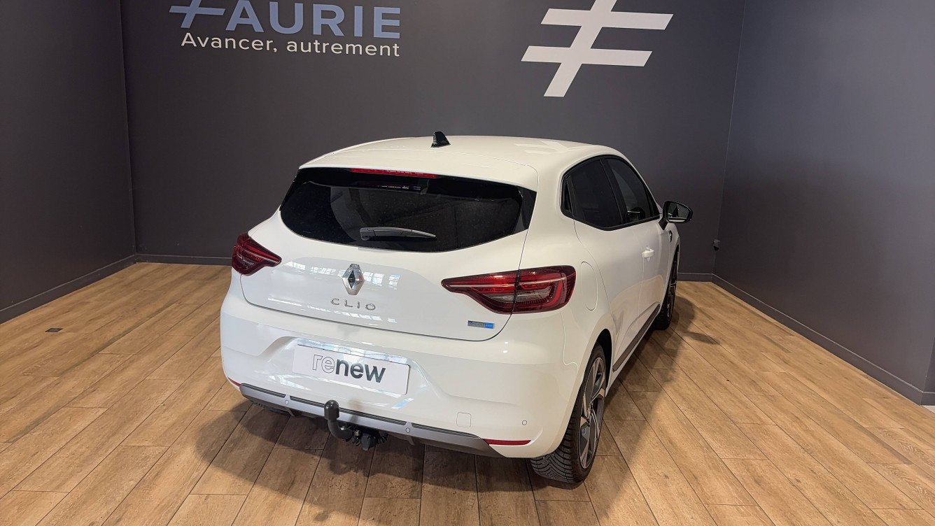 Acheter Renault Clio 5 Clio E-Tech hybride 145 RS Line 5p occasion dans les concessions du Groupe Faurie