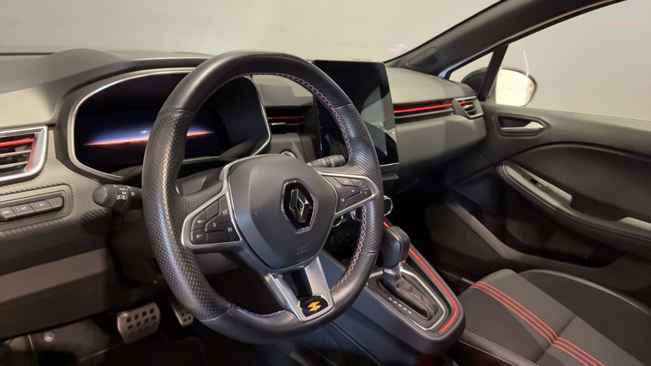 Acheter Renault Clio 5 Clio E-Tech hybride 145 RS Line 5p occasion dans les concessions du Groupe Faurie