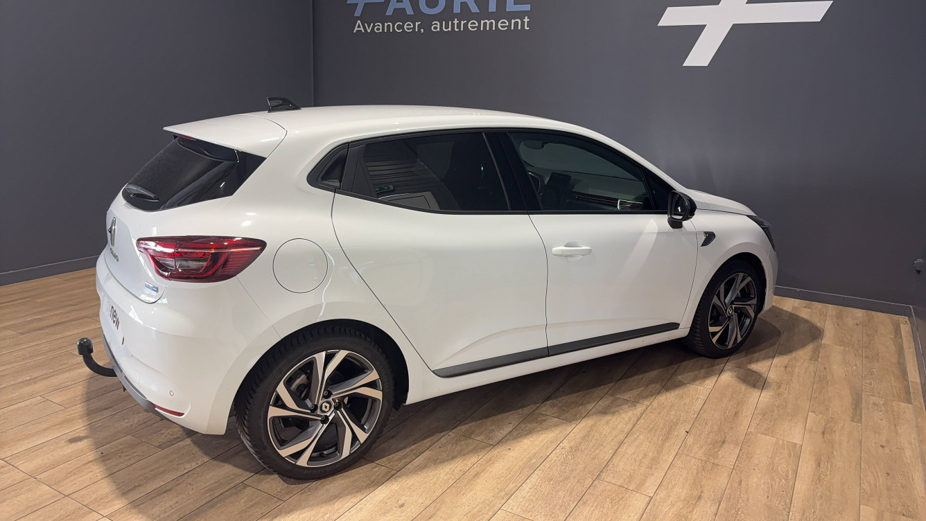 Acheter Renault Clio 5 Clio E-Tech hybride 145 RS Line 5p occasion dans les concessions du Groupe Faurie