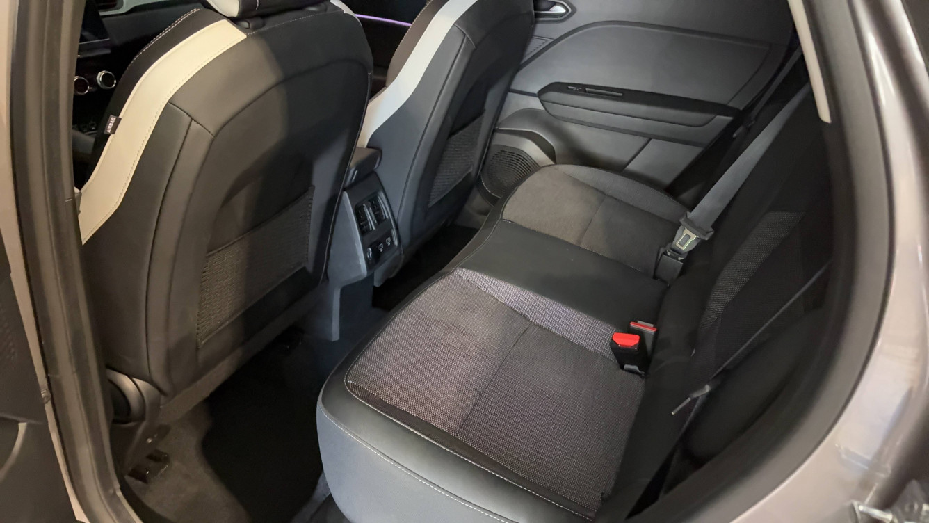 Acheter Renault Captur 2 Captur E-Tech Plug-in 160 Intens 5p occasion dans les concessions du Groupe Faurie
