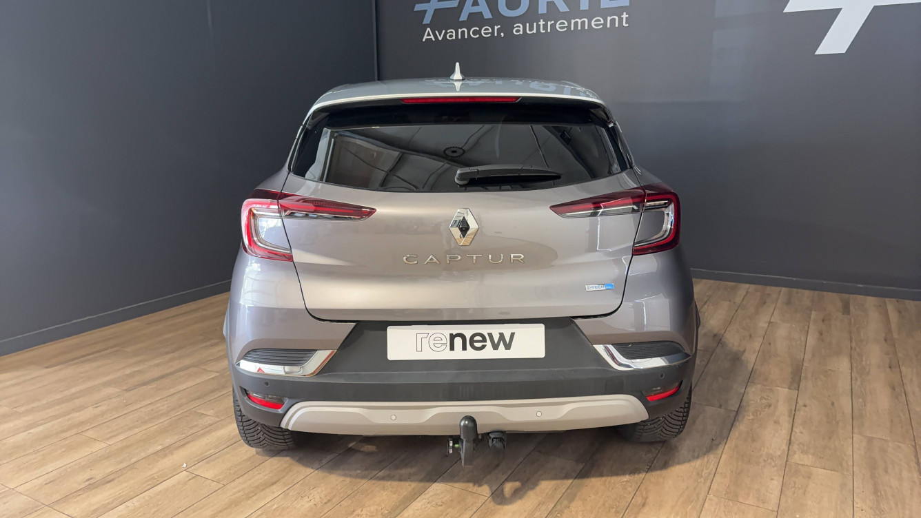 Acheter Renault Captur 2 Captur E-Tech Plug-in 160 Intens 5p occasion dans les concessions du Groupe Faurie