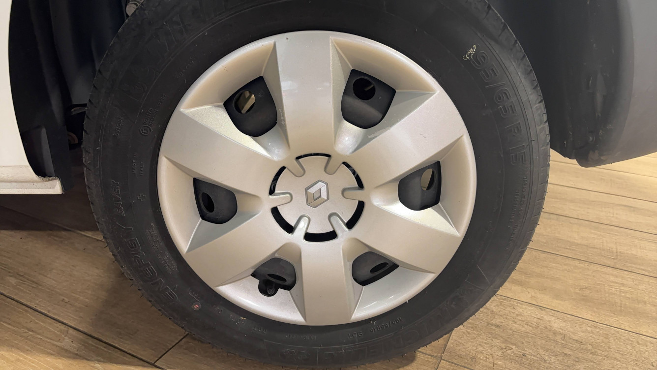 Acheter Renault Kangoo Express 2 KANGOO EXPRESS BLUE DCI 95 GRAND CONFORT 5p occasion dans les concessions du Groupe Faurie