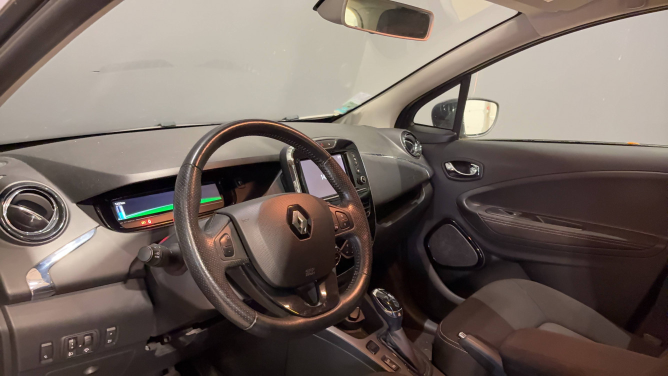 Acheter Renault Zoe Zoe Intens Gamme 2017 5p occasion dans les concessions du Groupe Faurie