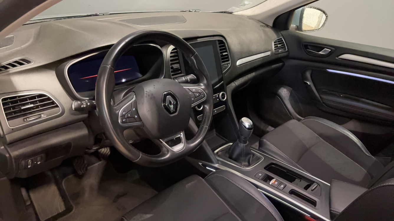 Acheter Renault Megane 4 Mégane IV Berline Blue dCi 115 Intens 5p occasion dans les concessions du Groupe Faurie