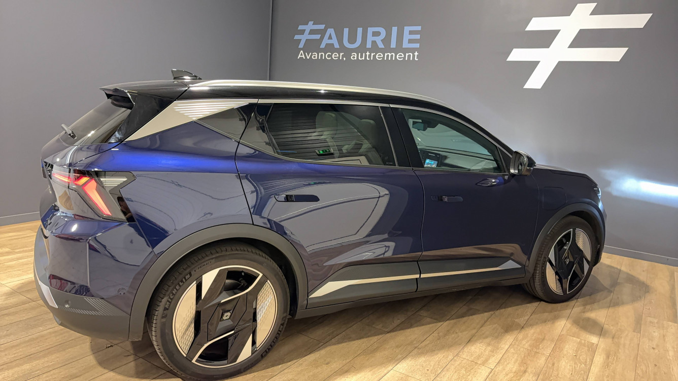 Acheter Renault Scenic 5 Scenic E-Tech electrique 220 ch grande autonomie Techno Iconic 5p occasion dans les concessions du Groupe Faurie